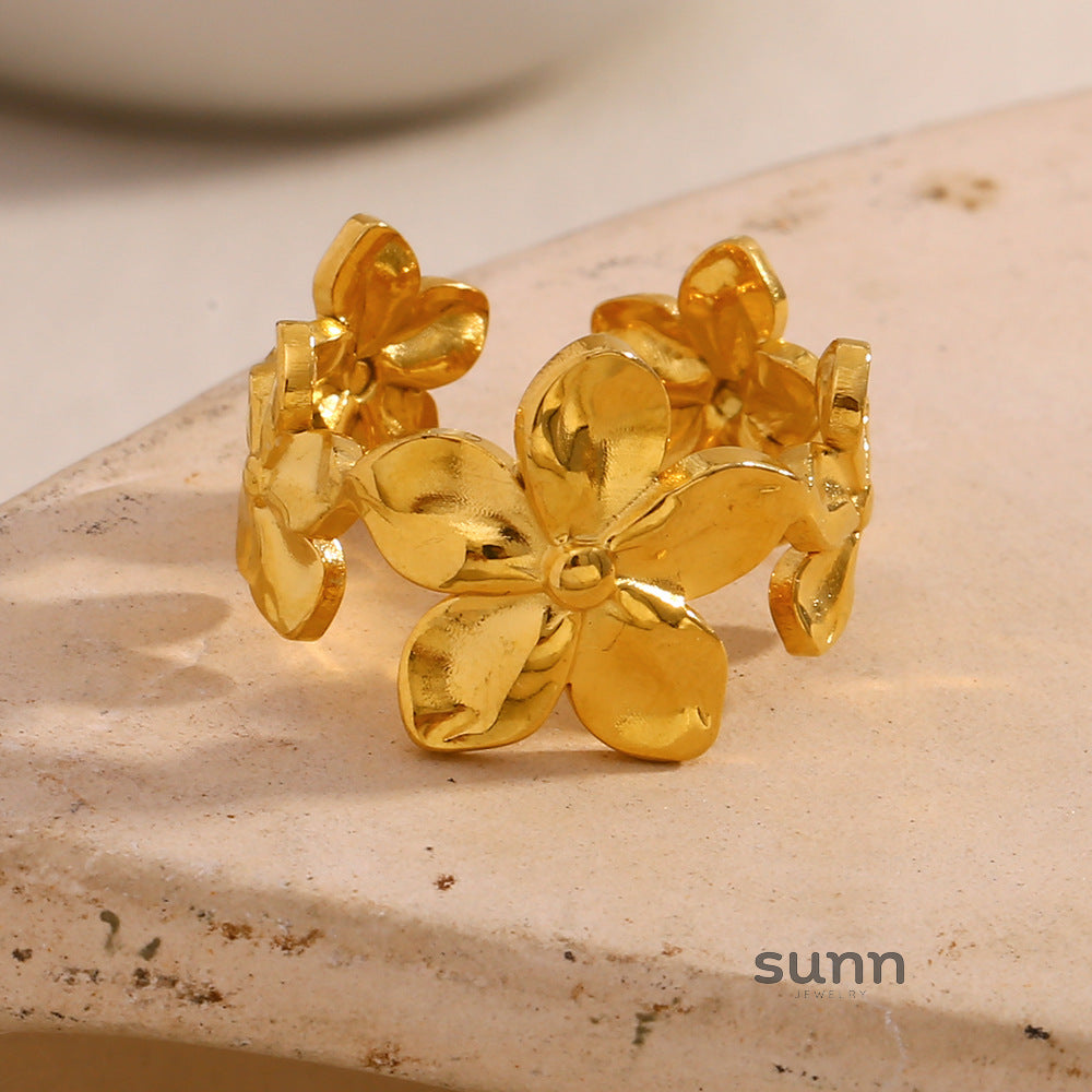 Alaylah Floral Opening Ring [AP1VT7T3]