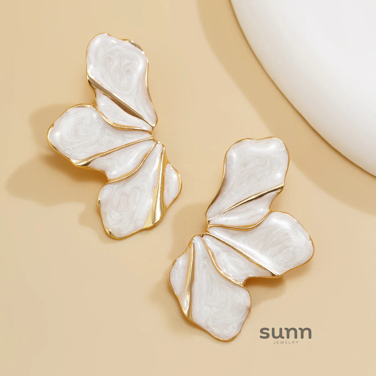 Alaynah Enamel Petal Studs