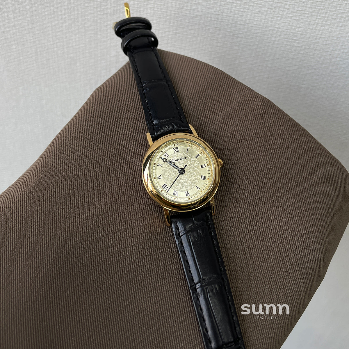 Alaysia Classic Leather Watch [EDUUSWMQ]