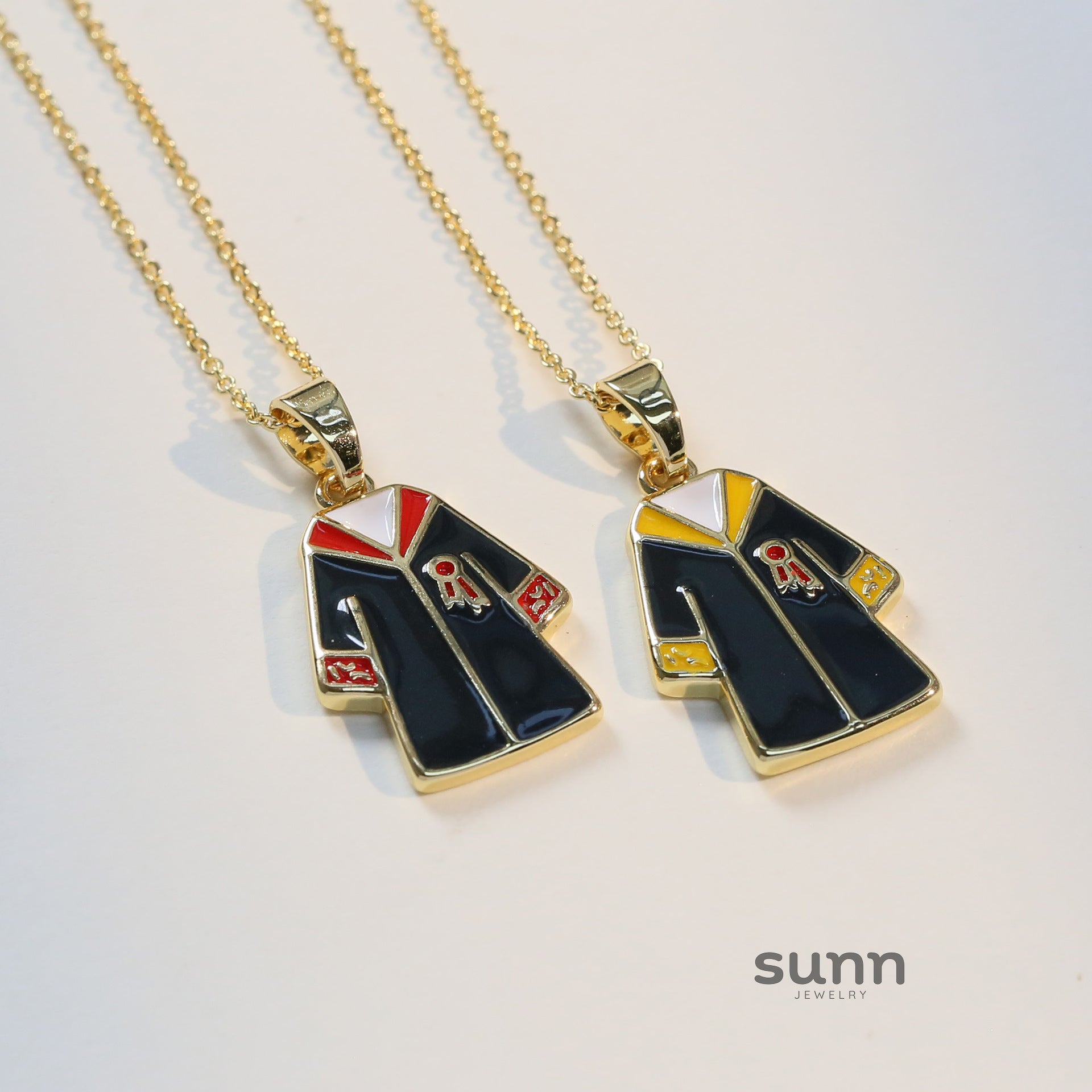 Aleeyah Graduation Cap Necklace [QD8B55A4]