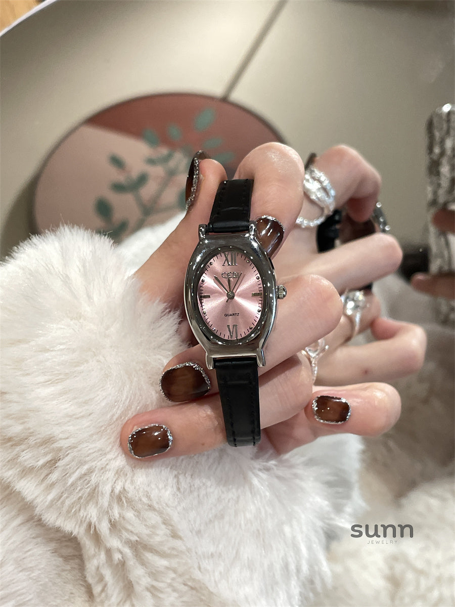 Aleeyah Oval Leather Watch [L9GW1HB1]