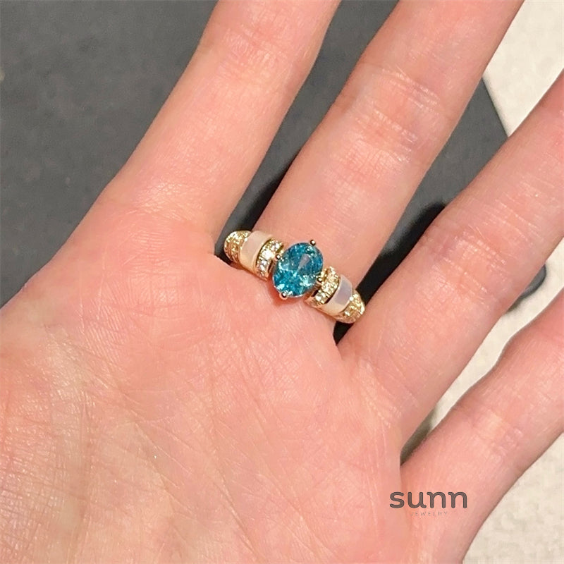 Aleia Luxe Gemstone Ring [L6H1A9OI]