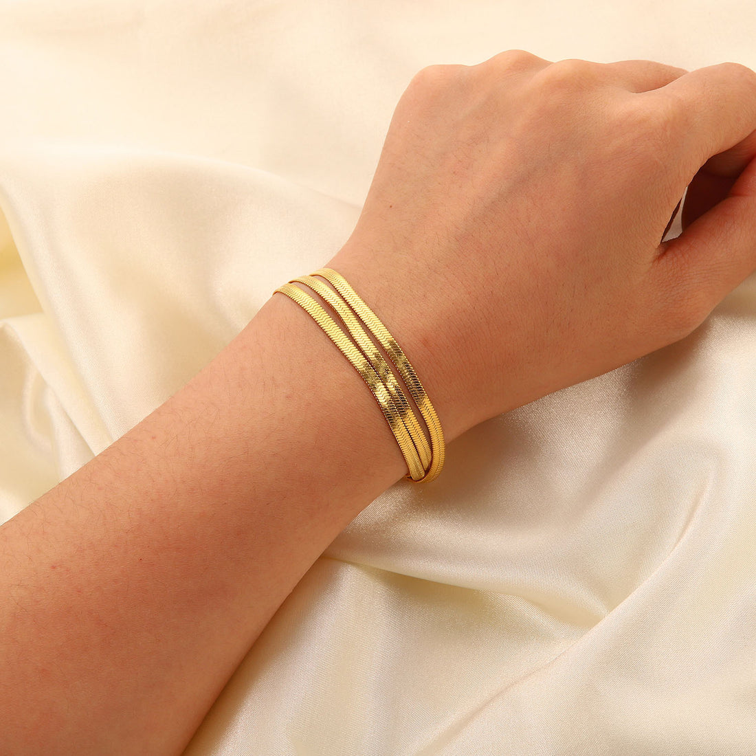 Alena Layered Chain Bracelet [D52U5QG2]