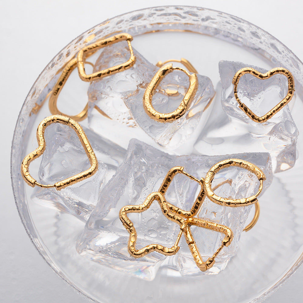 Alexandra Dainty Heart Earrings [RU329R9J]