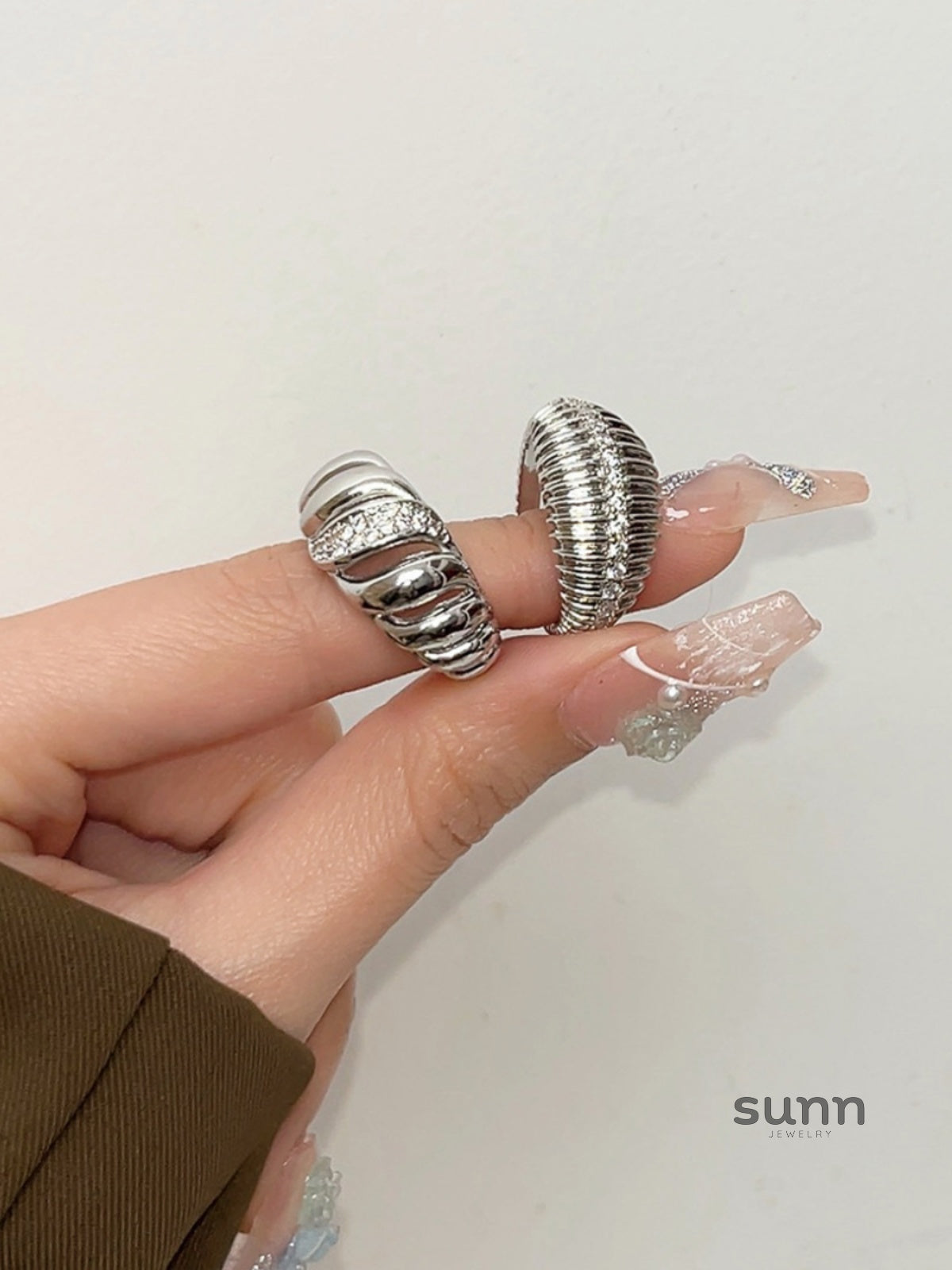 Alexandra Threaded Open Ring [APFWQ89D]