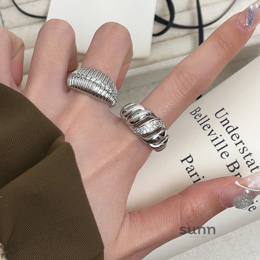 Alexandra Threaded Open Ring [Y4V7X9PT]