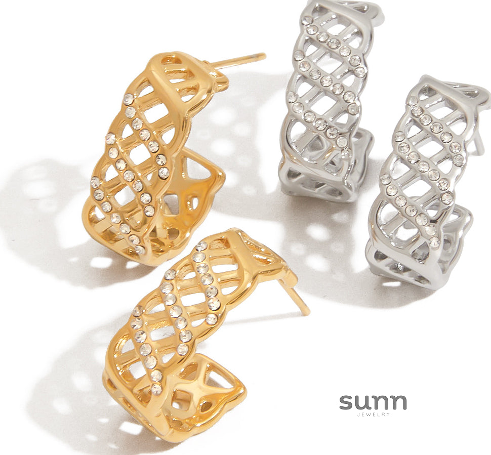 Alexandria Geometric Hoop Earrings [7JT77GNS]