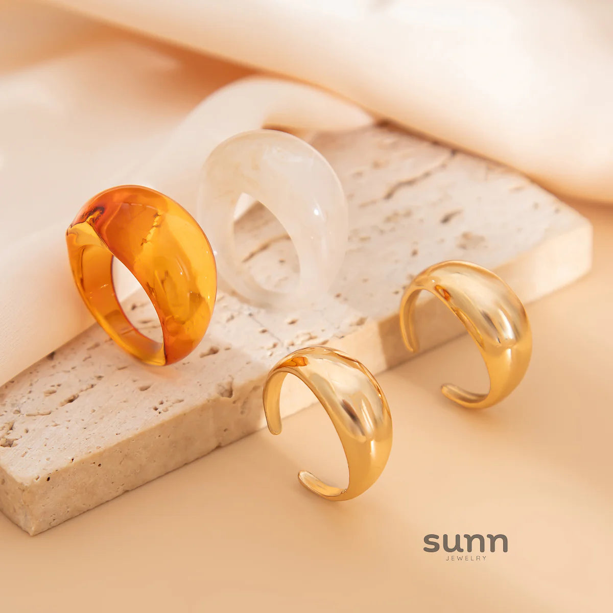 Alexis Curved Resin Rings Set