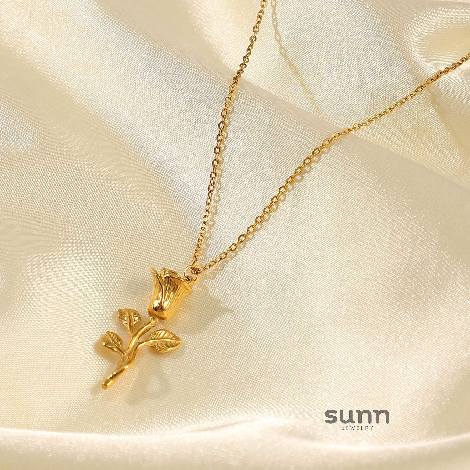 Alexis Gilded Rose Pendant Necklace