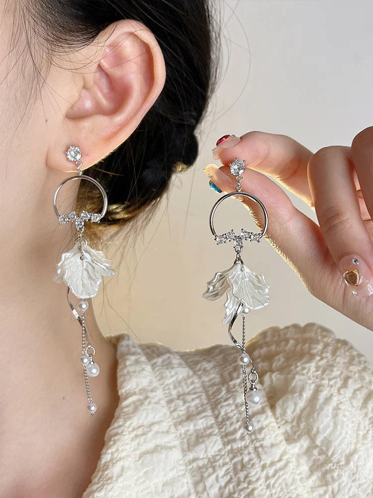 Alexzandria Floral Pearl Drop Earrings