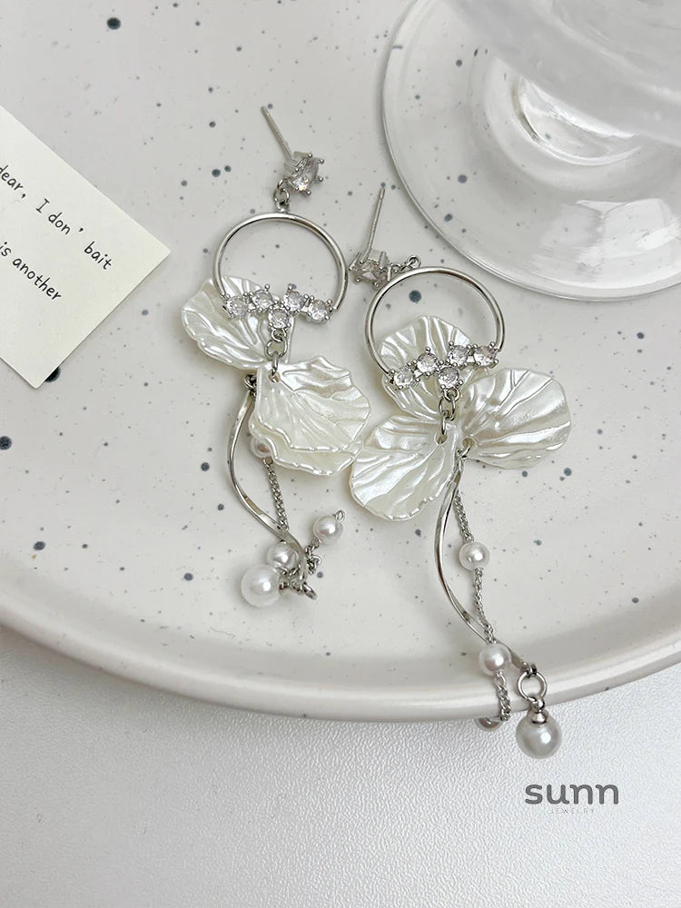 Alexzandria Floral Pearl Drop Earrings