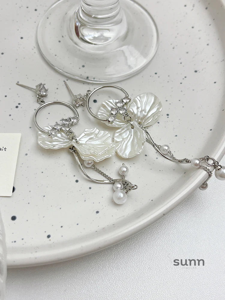 Alexzandria Floral Pearl Drop Earrings
