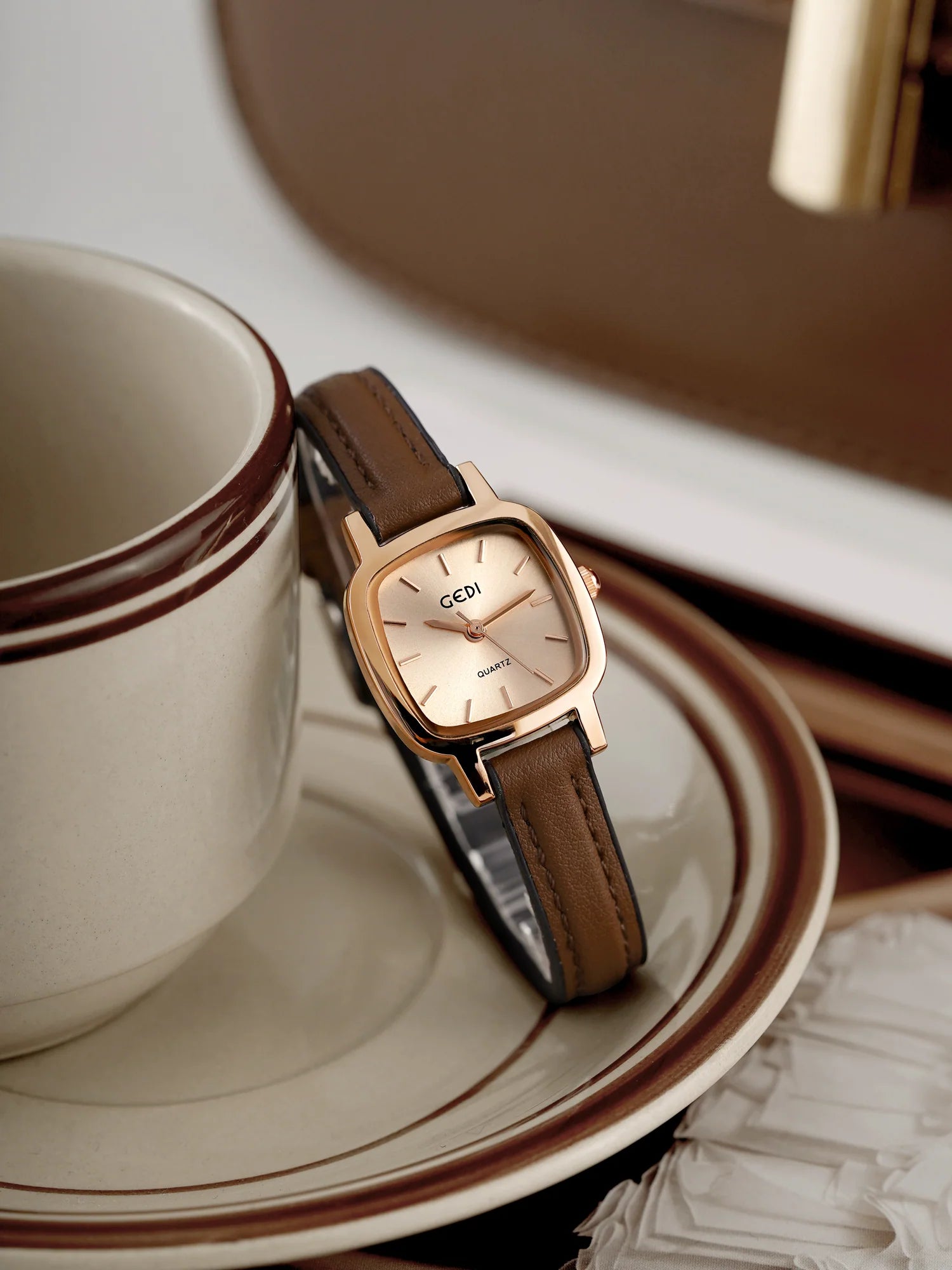 Alia Vintage Square Watch