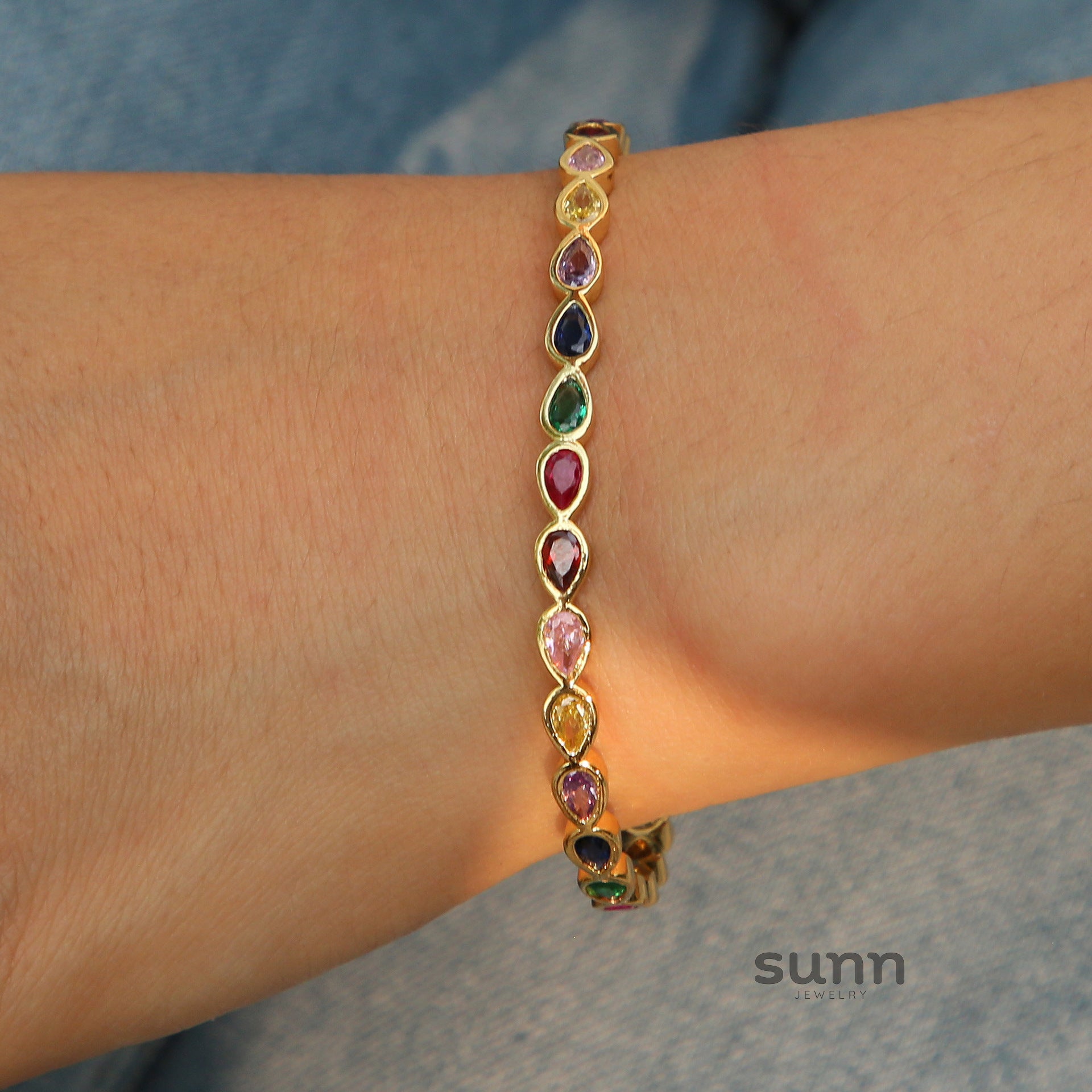 Alianny Zircon Stackable Open Bracelet [IDTG8495]