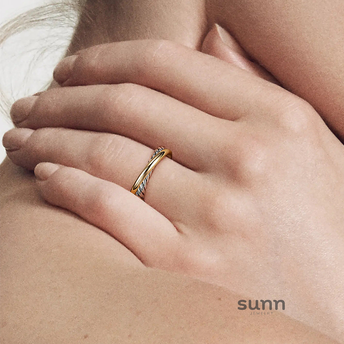 Alida Twisted Geometry Ring [V1IAN59D]