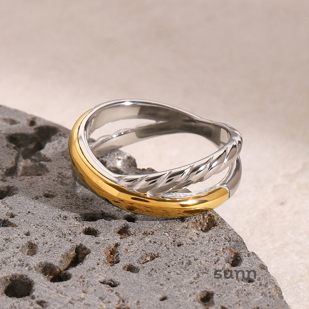 Alida Twisted Geometry Ring [KYDWFU32]