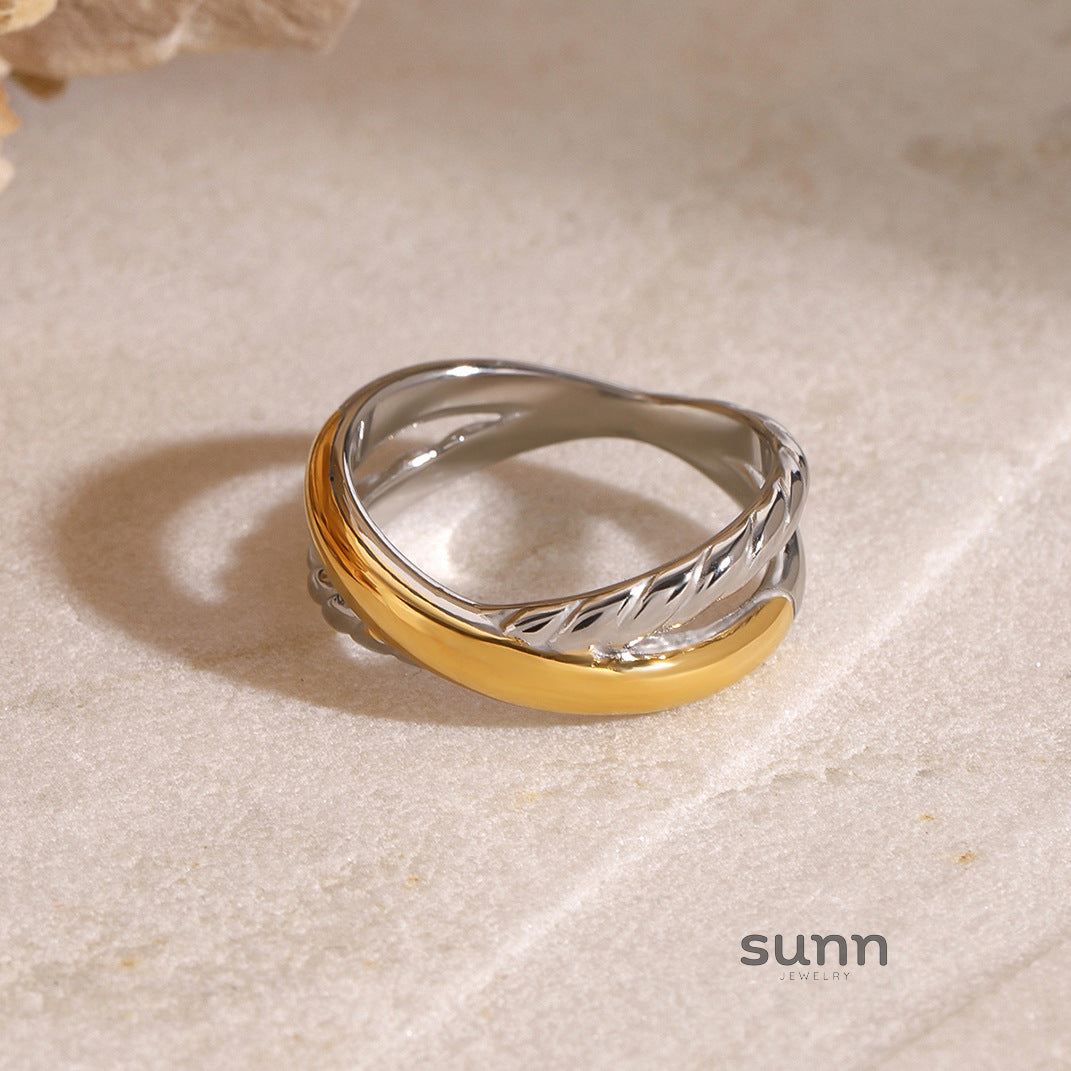 Alida Twisted Geometry Ring [IH3P63NZ]