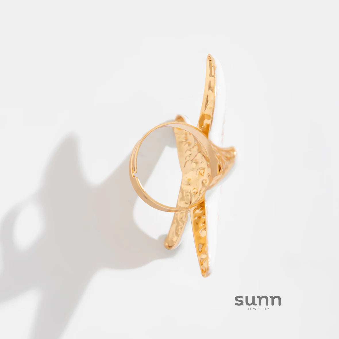 Aline Delicate Starfish Ring