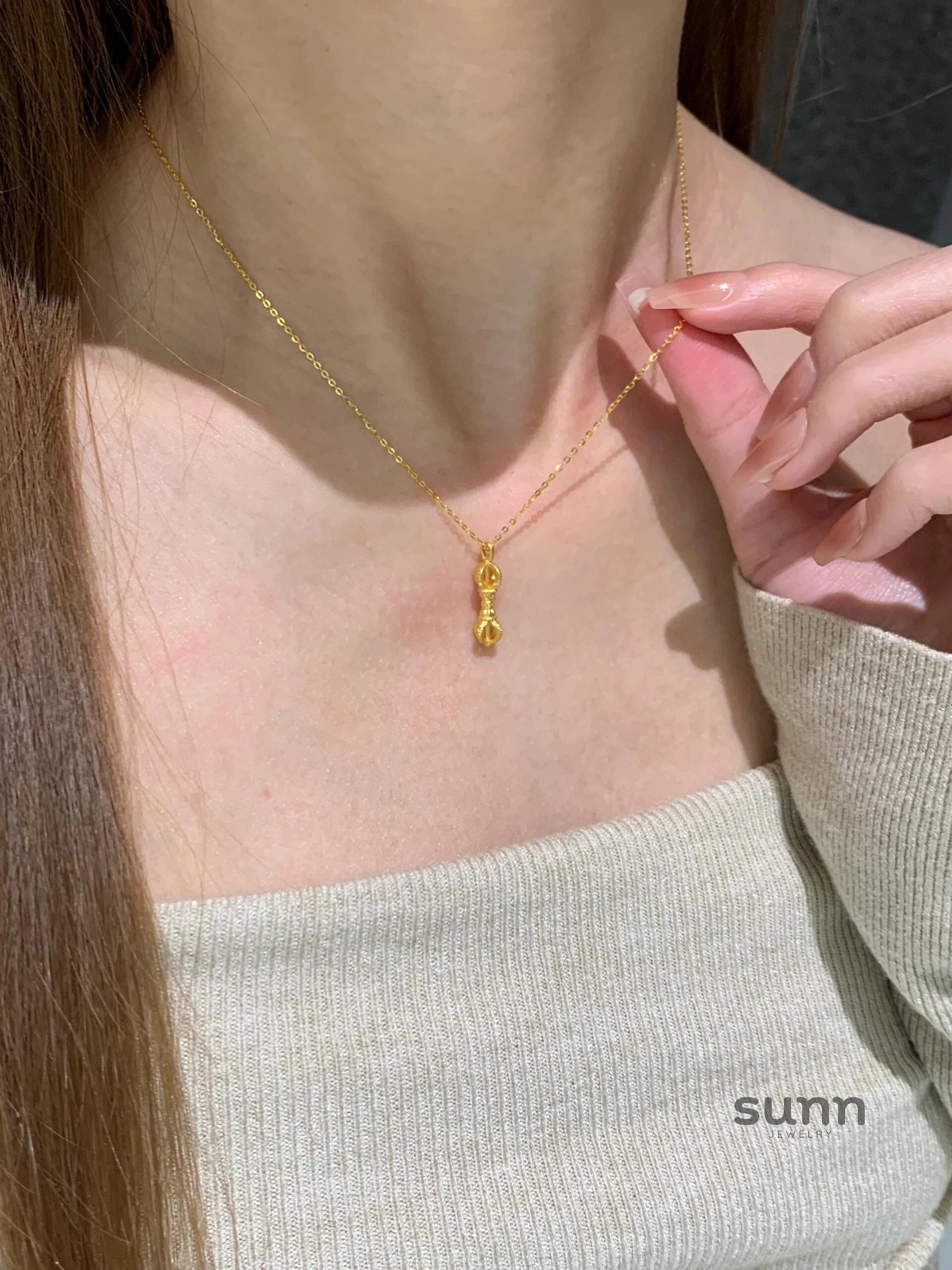Aline Golden Scepter Necklace