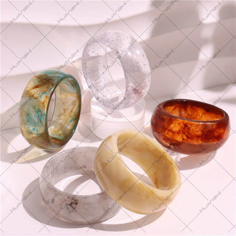 Alisia Swirl Resin Bracelet [QWETFC1N]