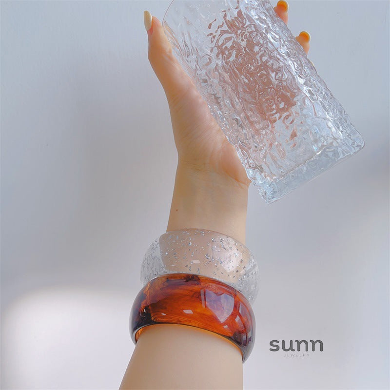 Alisia Swirl Resin Bracelet [ABJJ0IEO]
