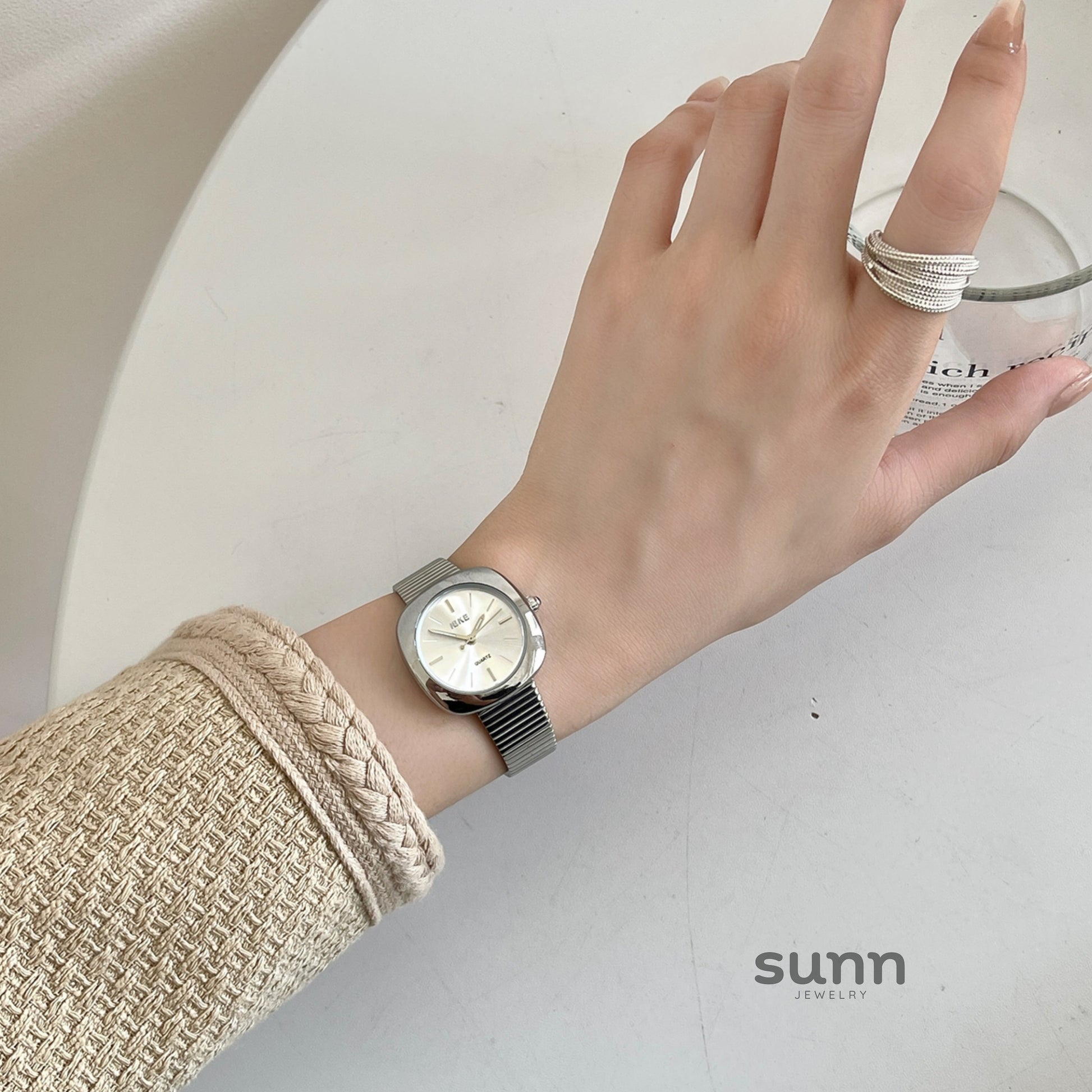 Alison Vintage Square Watch [ANIQRPCB]