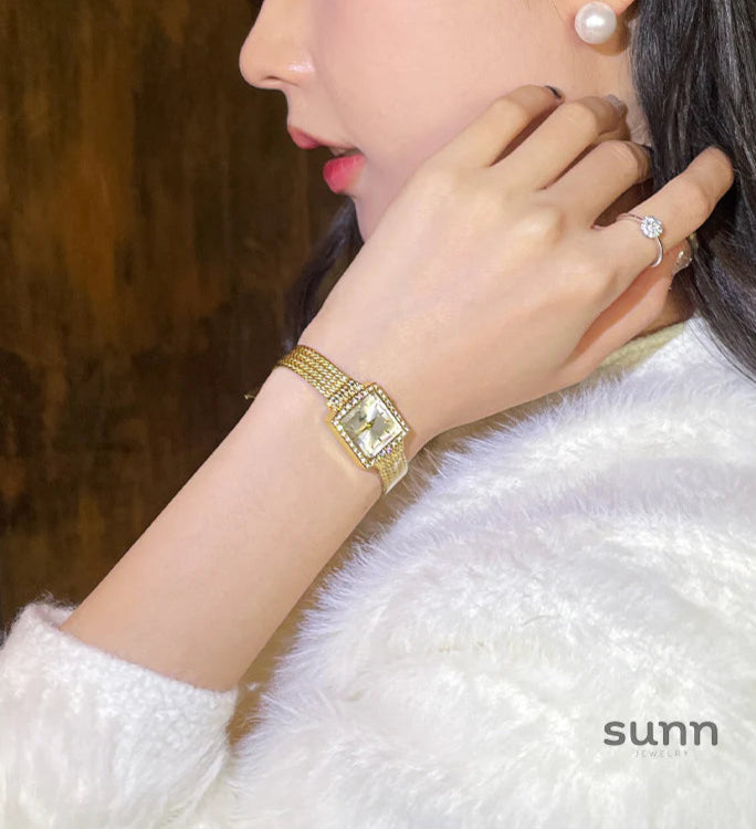 Alisson Retro Rhinestone Watch