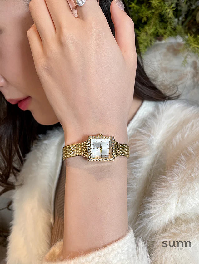 Alisson Retro Rhinestone Watch