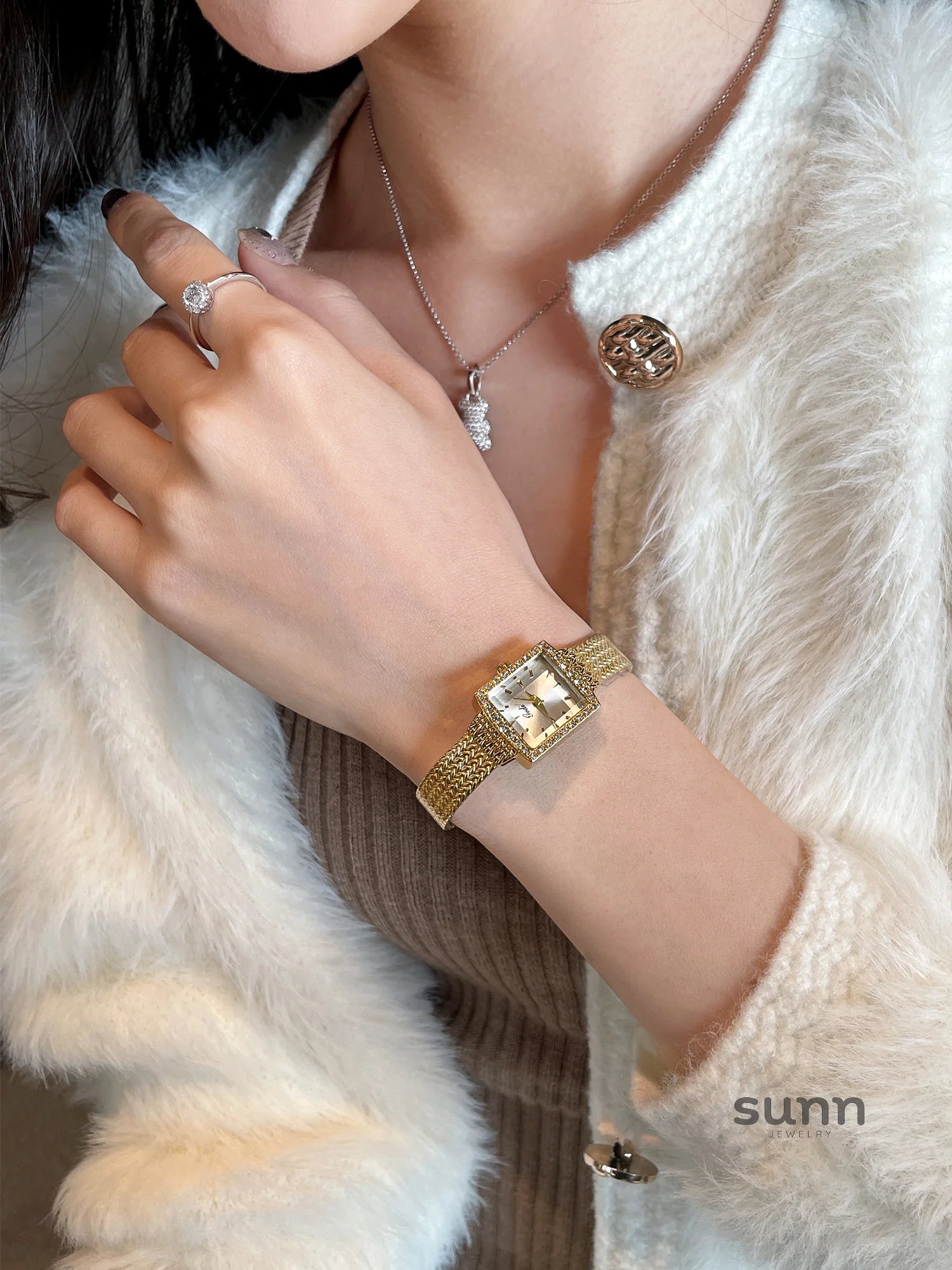 Alisson Retro Rhinestone Watch