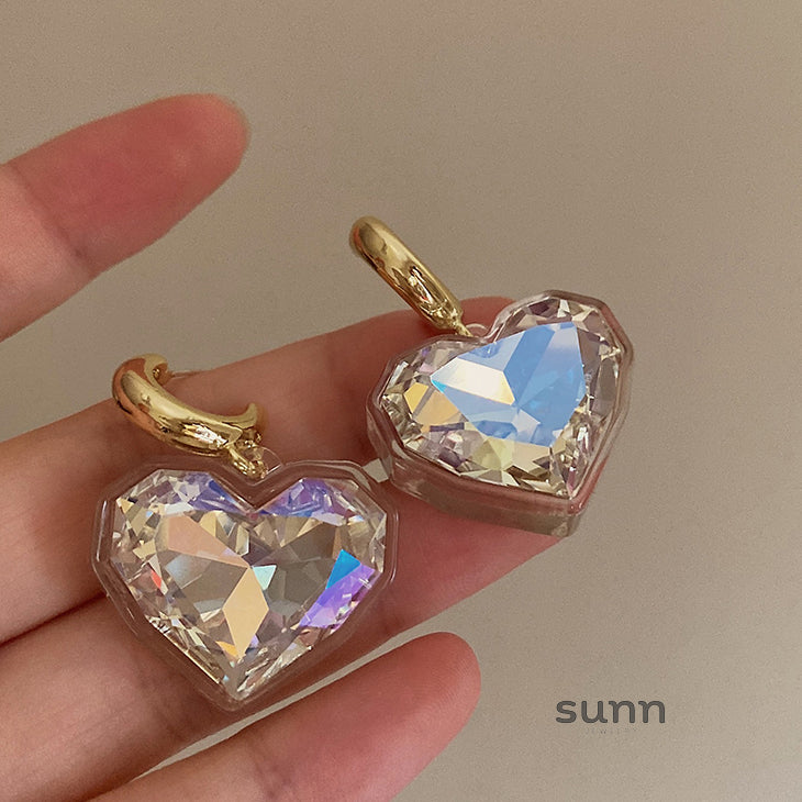 Alizabeth Crystal Heart Earrings [XM4SG52T]