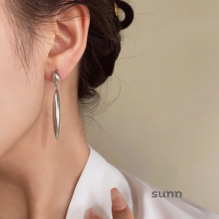 Alizabeth Sculptural Metal Drop Earrings [966QHG46]