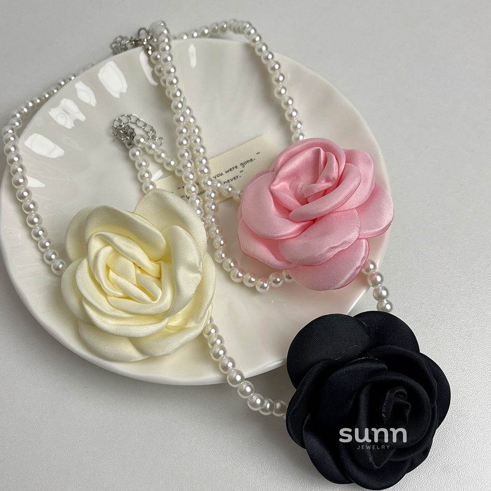 Allee Rose Pearl Choker Necklace [JPTR5LEX]