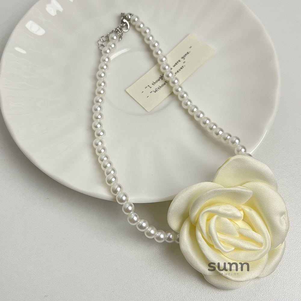 Allee Rose Pearl Choker Necklace [CJNVLGU6]