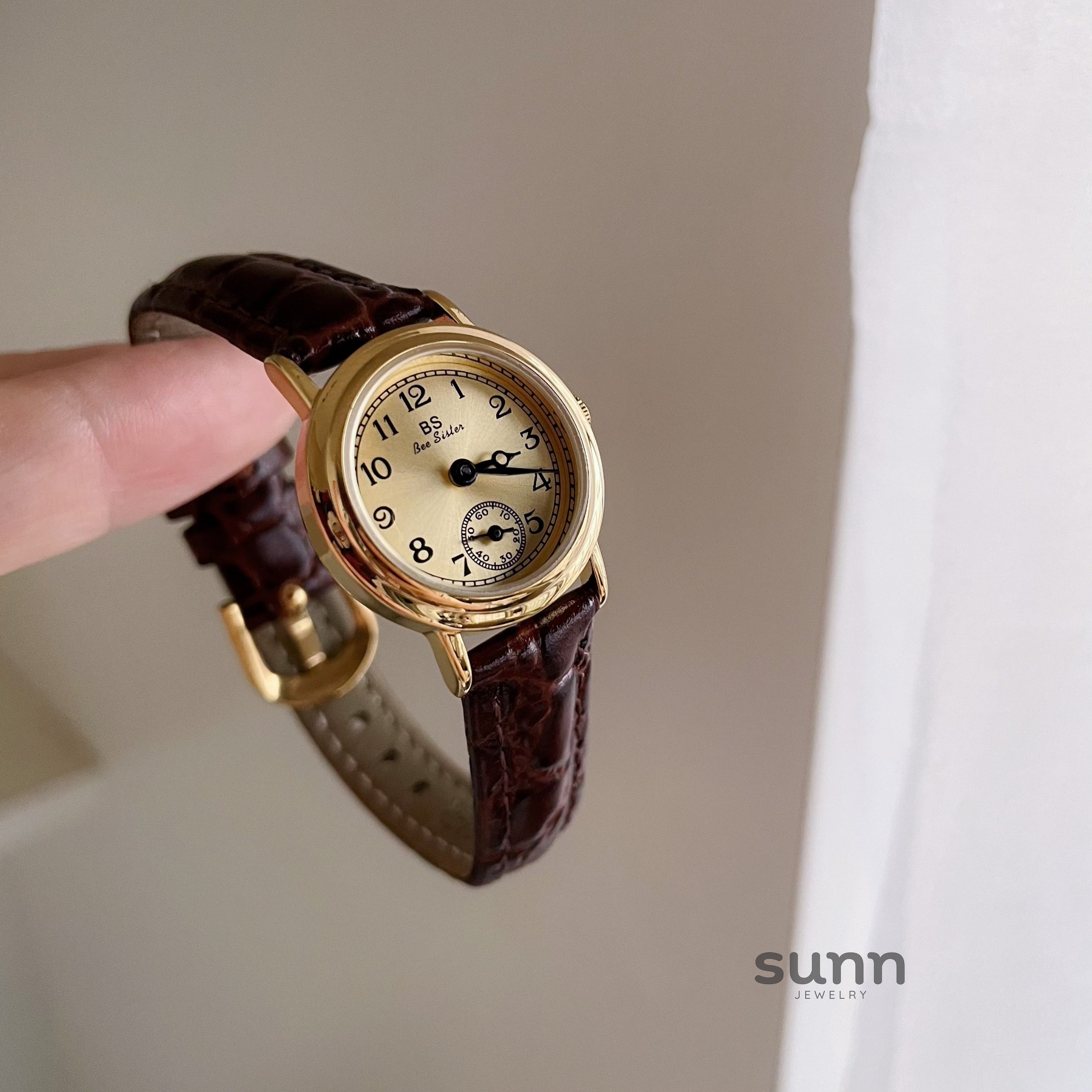 Allegra Vintage Quartz Watch [PFL7085E]