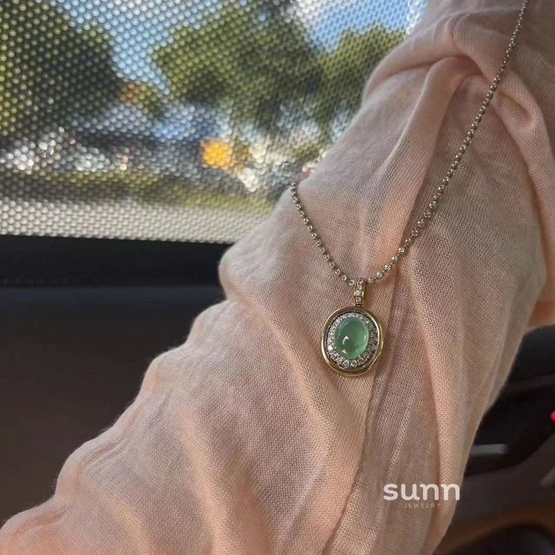 Alli Starry Cabochon Necklace
