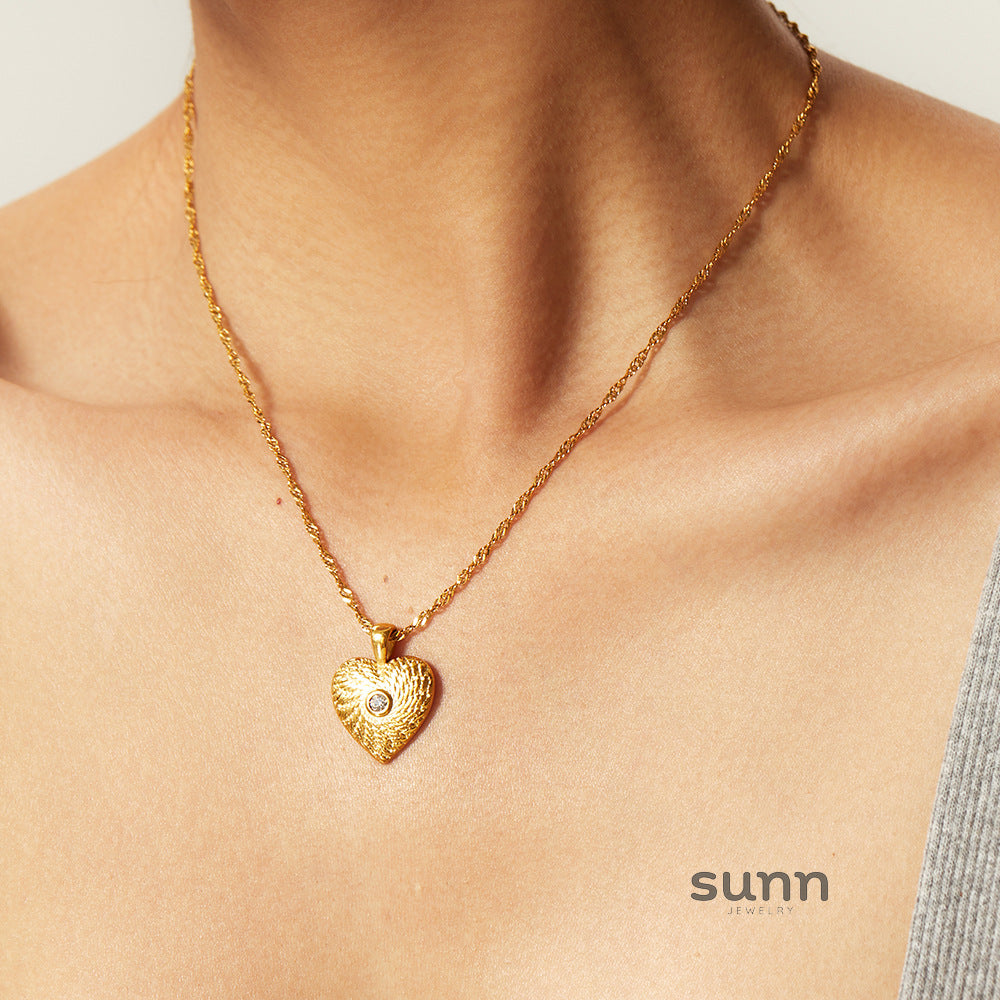 Alli Zircon Heart Pendant Necklace [1LS0MOI0]
