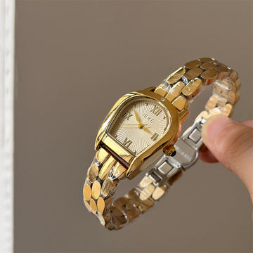Allie Arched Steel Wristwatch [WL5OPBYB]