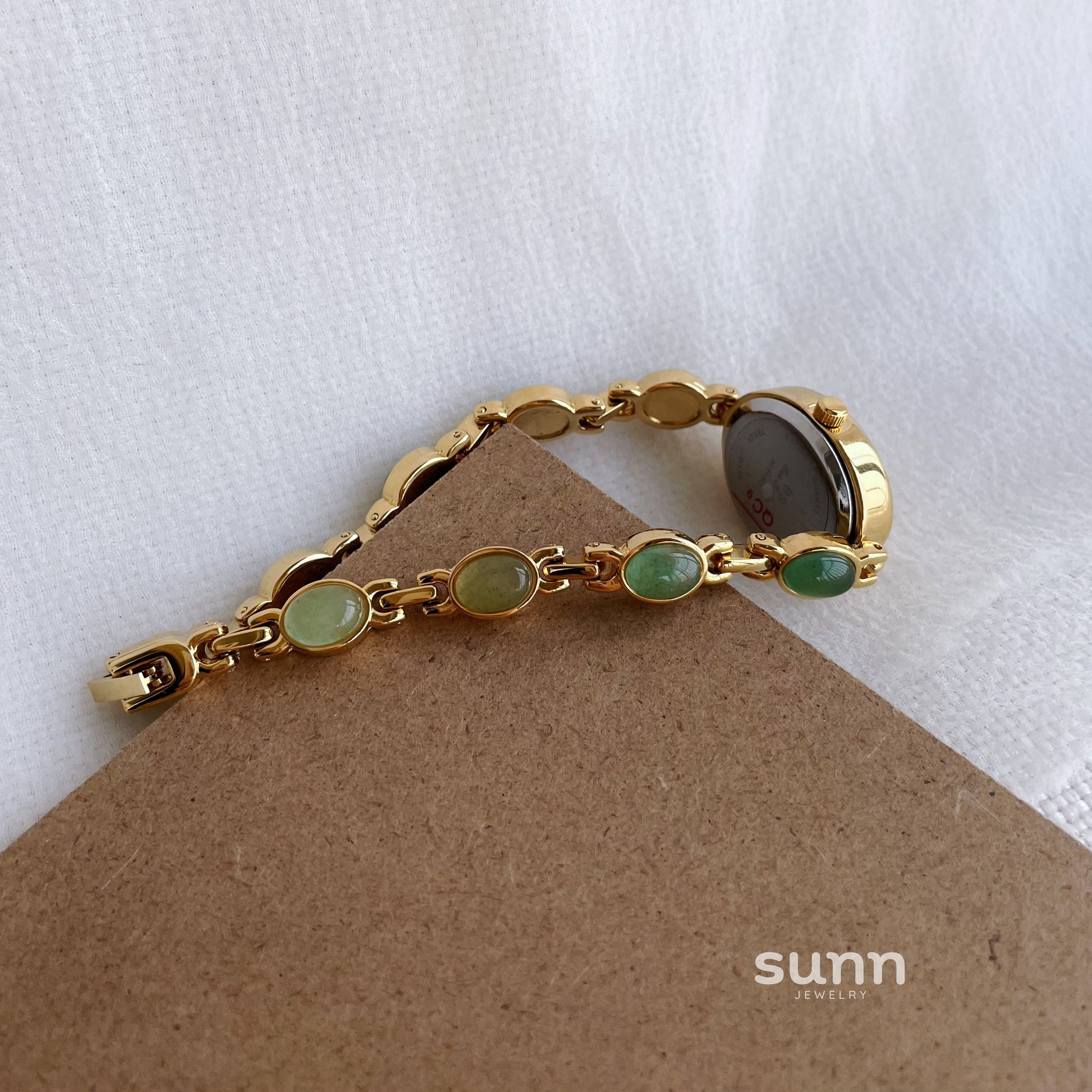 Allie Vintage Oval Watch [PQSC7JV4]