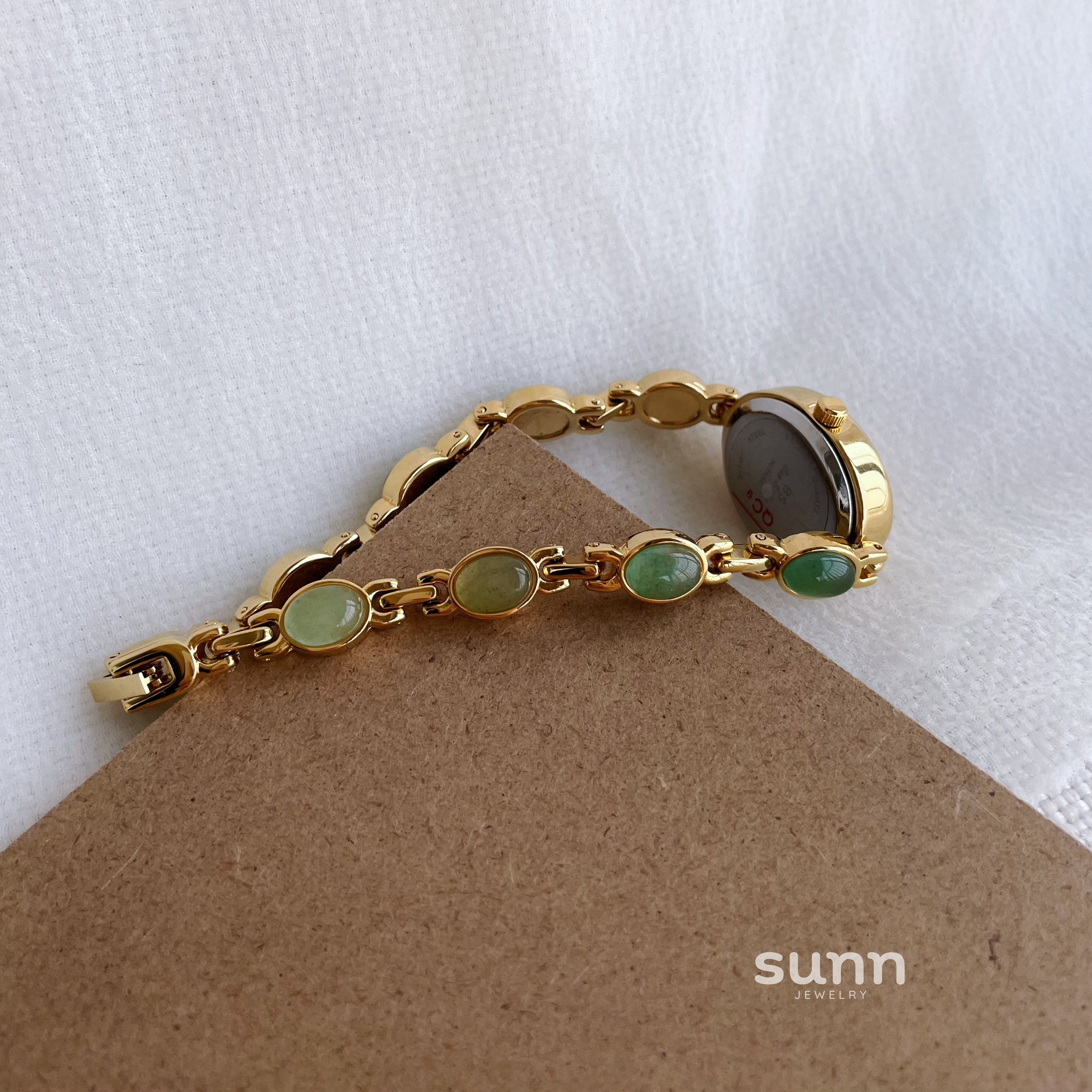 Allie Vintage Oval Watch [PQSC7JV4]