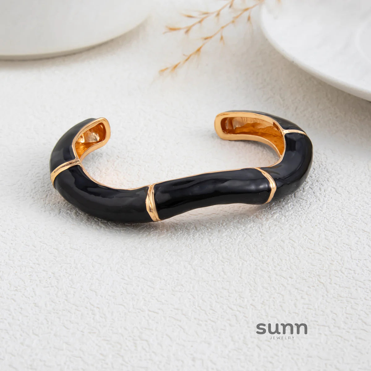 Alliyah Fluid Wave Cuff