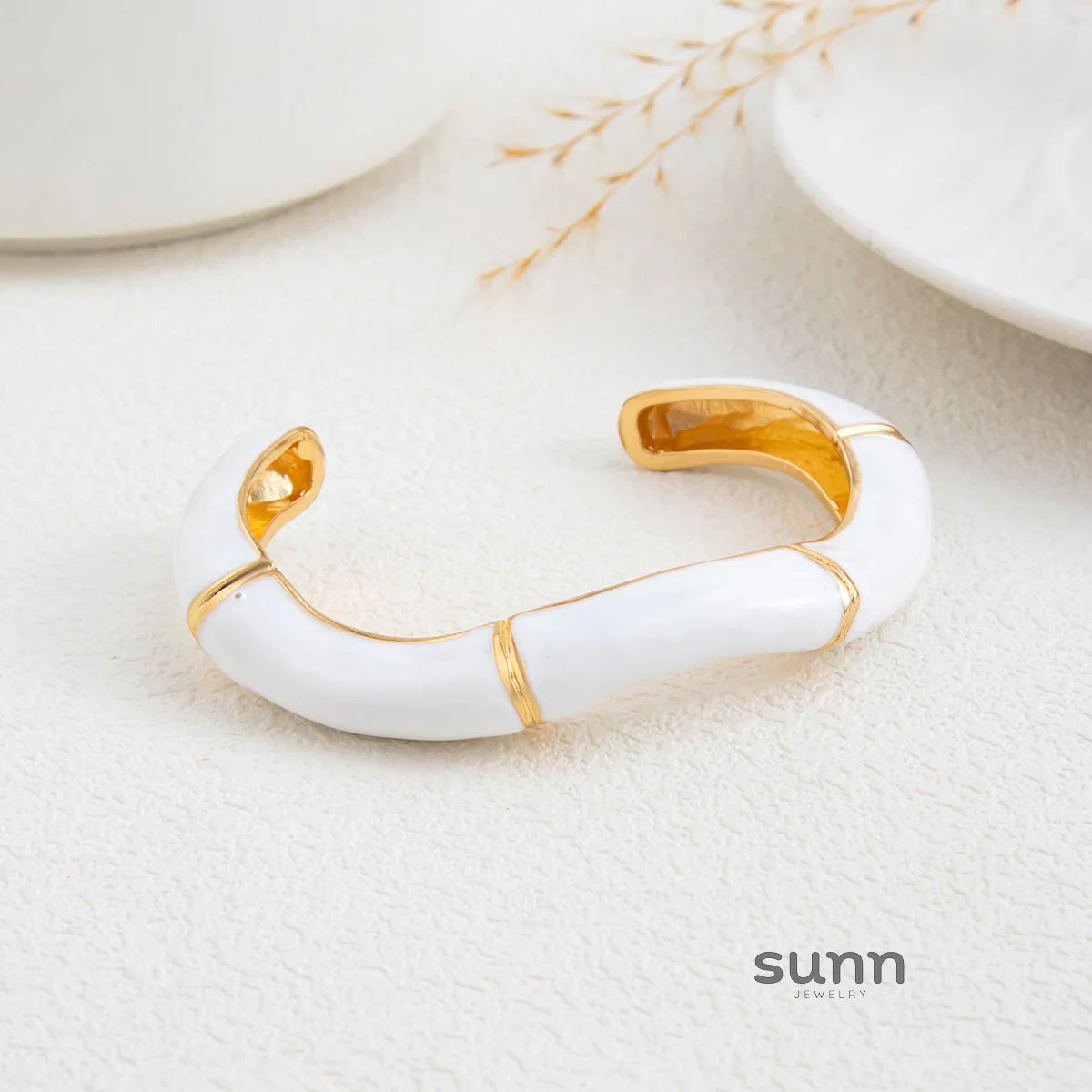 Alliyah Fluid Wave Cuff