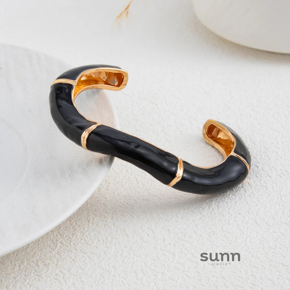 Alliyah Fluid Wave Cuff