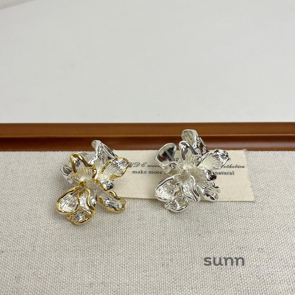Alliyah Sculptural Iris Ring [7P7IJ80W]
