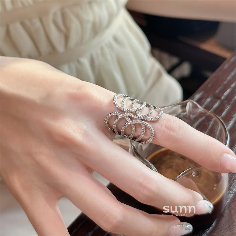 Alta Zircon Slim Band Ring [TIK1ICMV]