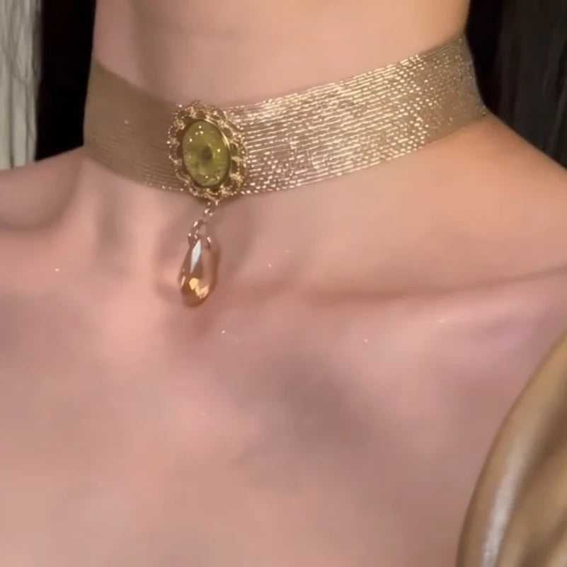 Aly Golden Relic Choker