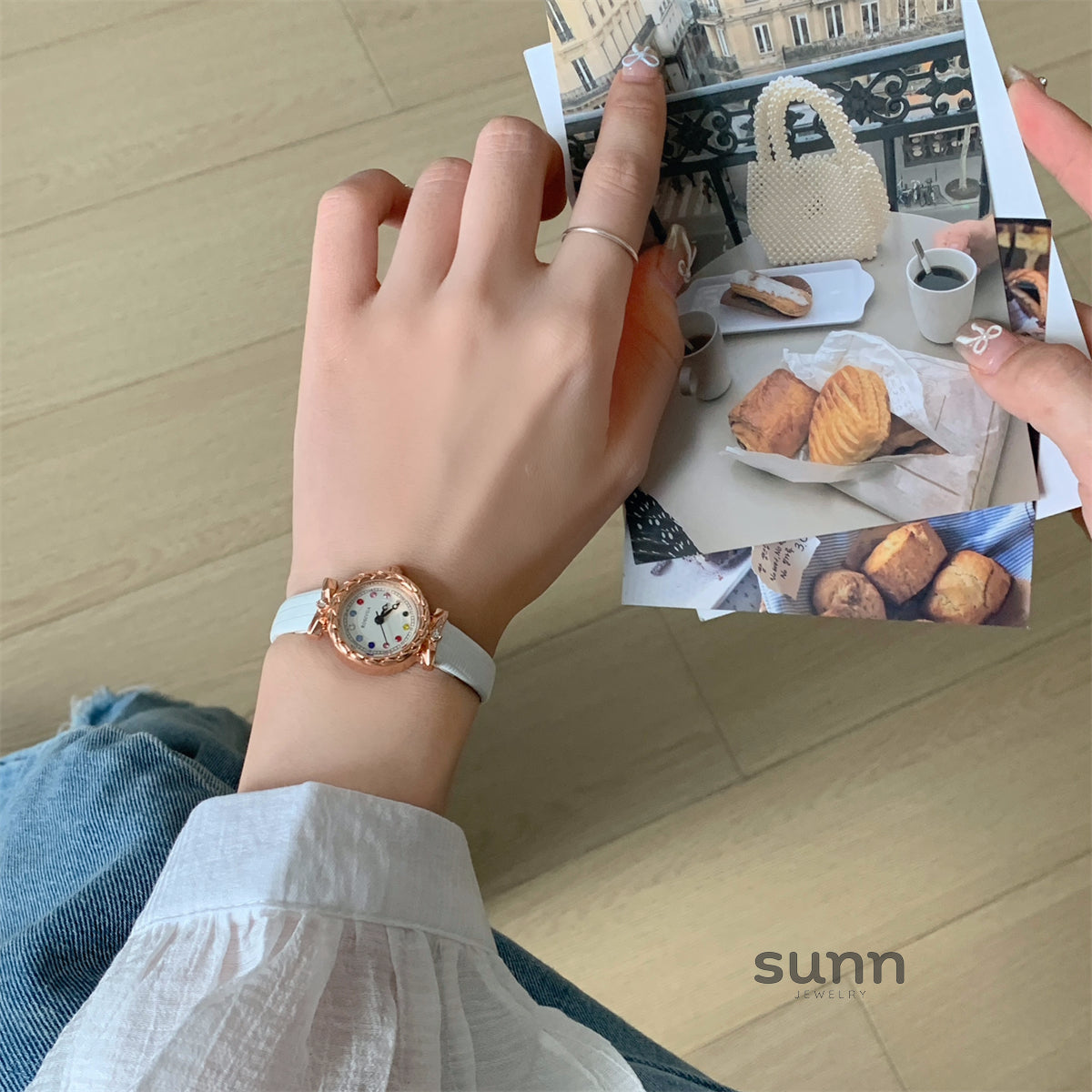 Alyanna Crystal Dainty Watch [MDLXEM4V]
