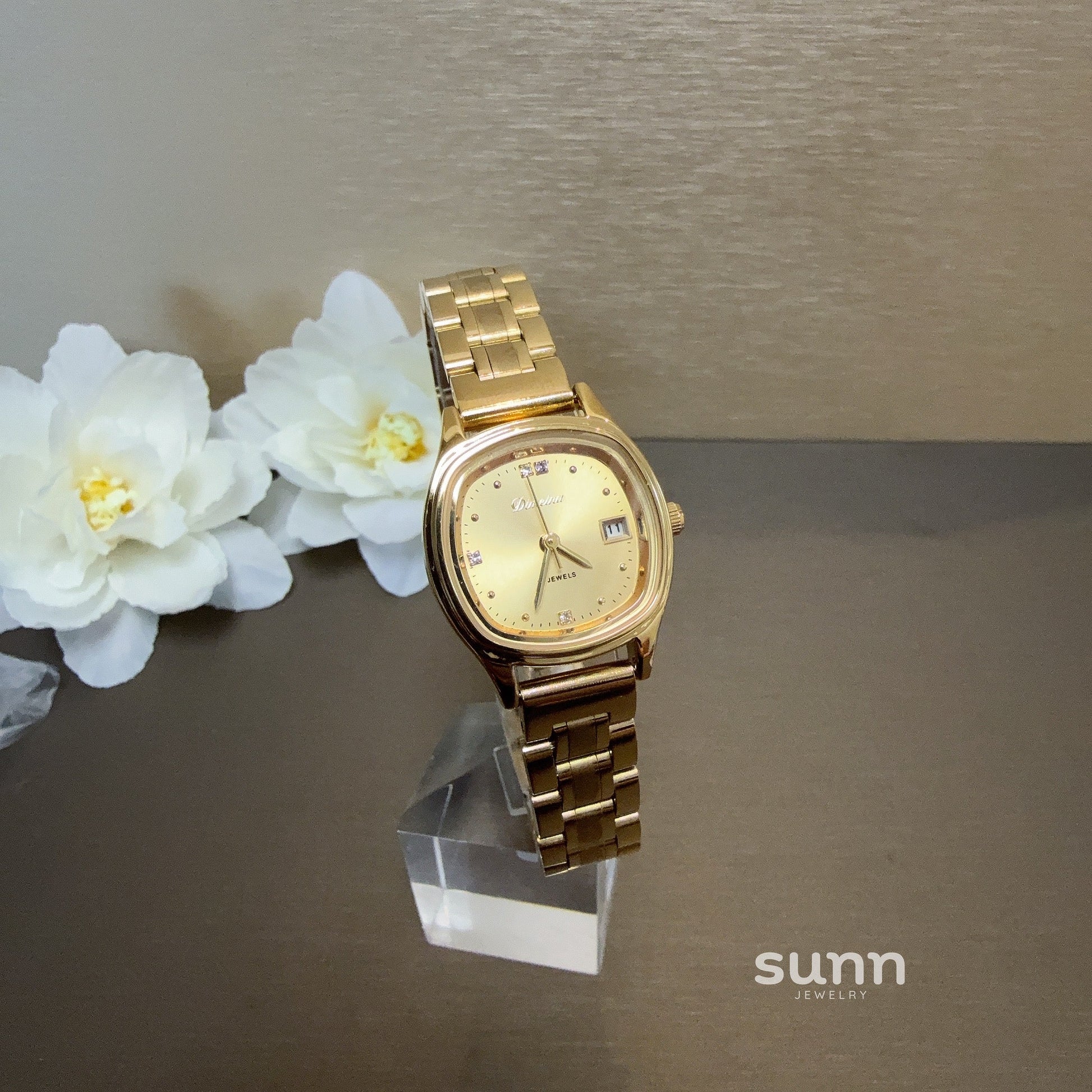 Alynna Luxe Square Calendar Watch