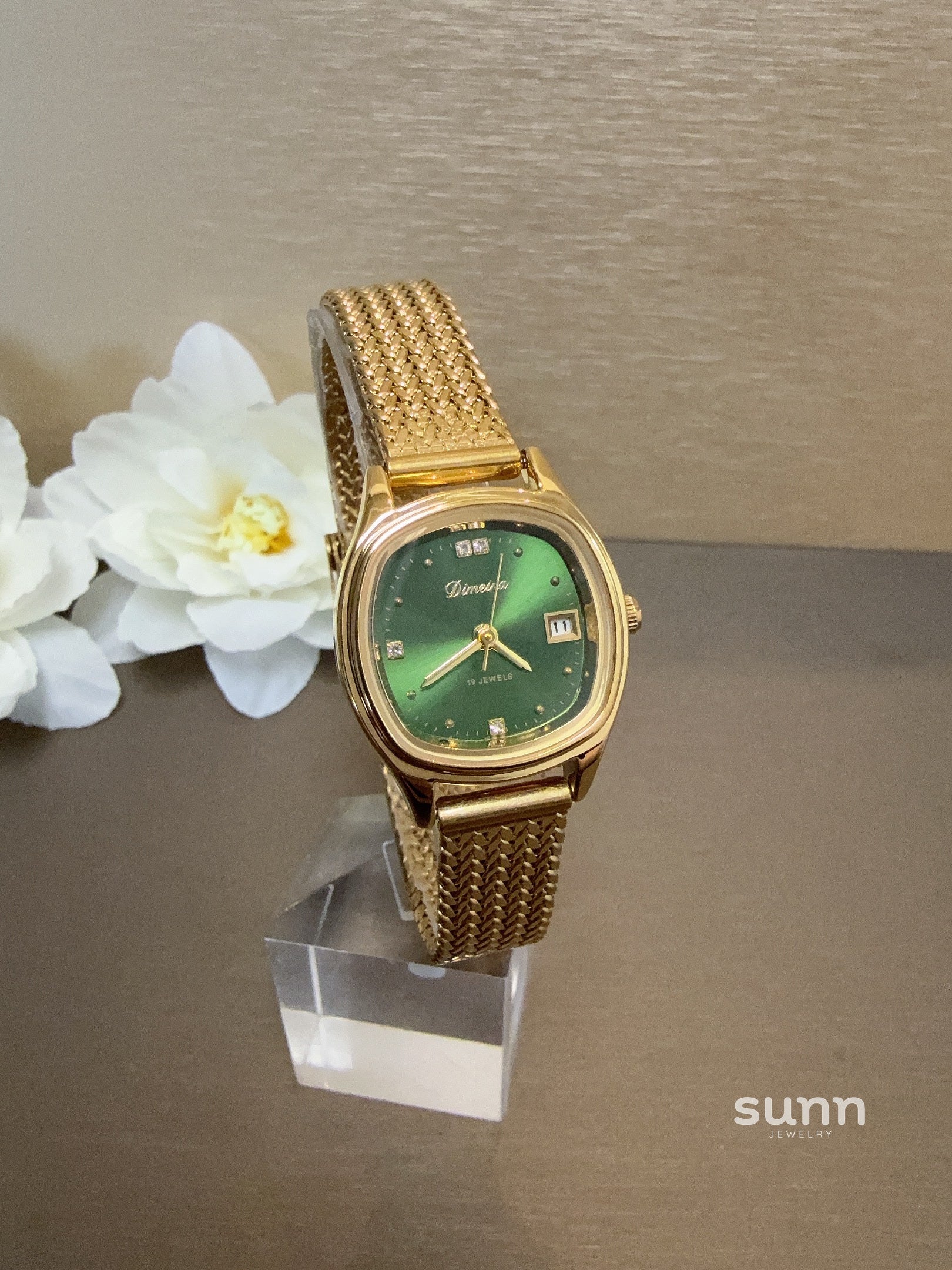 Alynna Luxe Square Calendar Watch