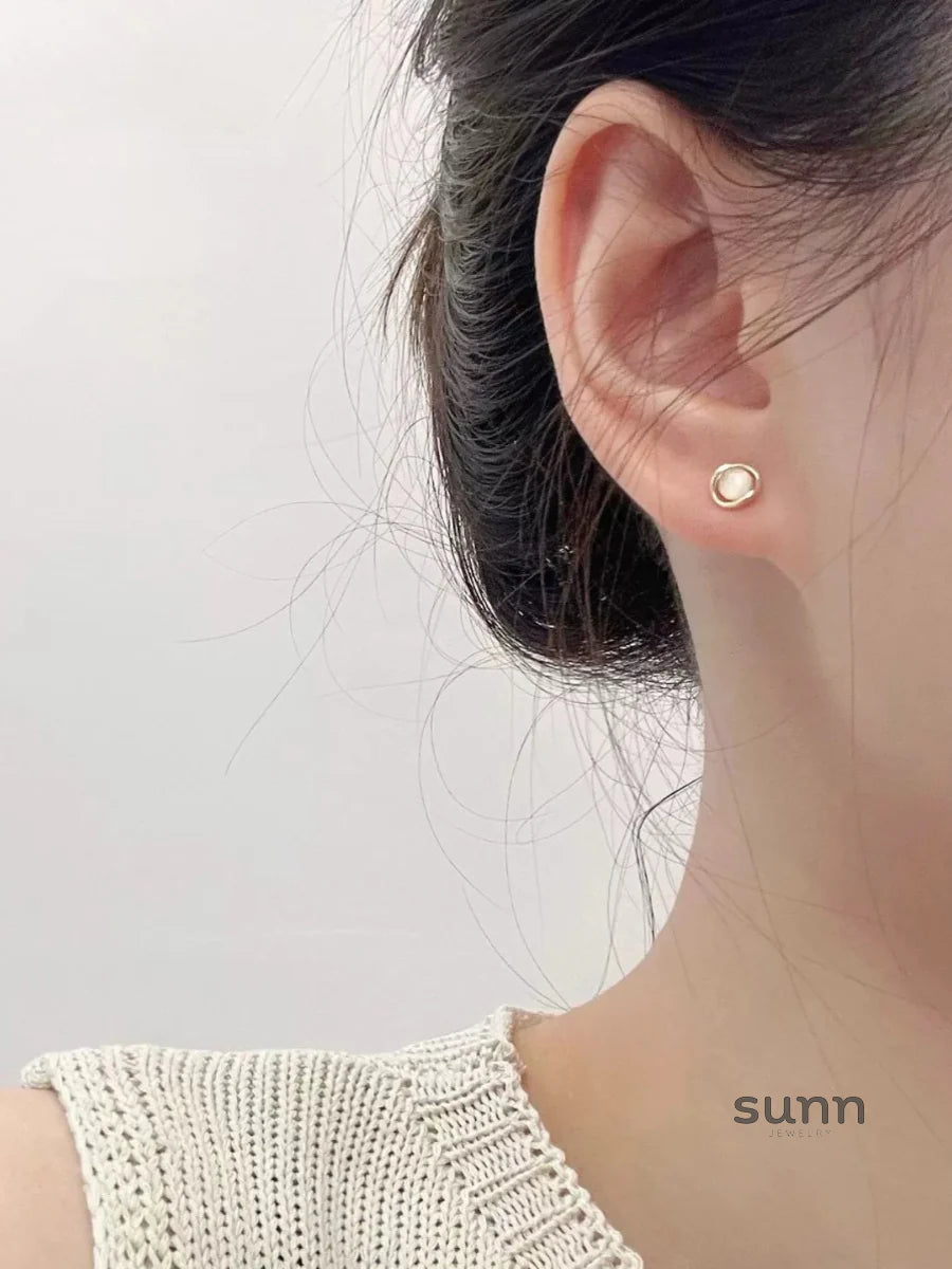 Alysia Cat's Eye Star Studs