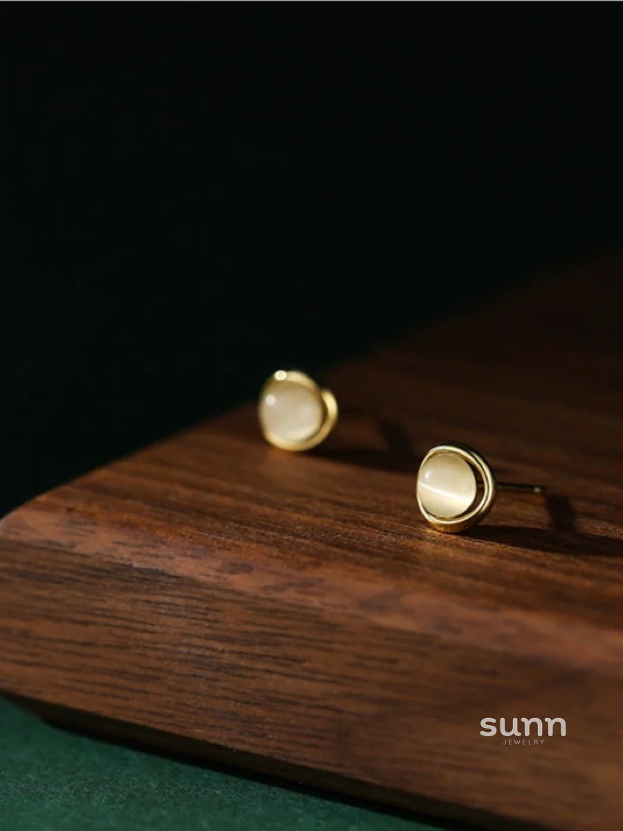 Alysia Cat's Eye Star Studs